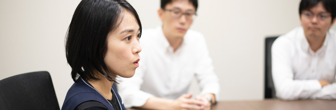 2017年8月入社 企画管理本部 人事部所属社員が語っている様子