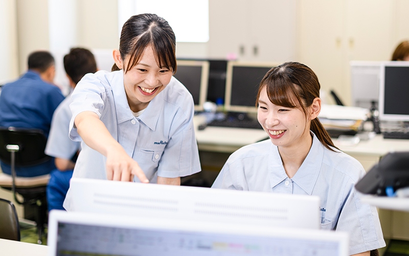 2017年入社 経理担当社員(取材当時)の業務中の様子