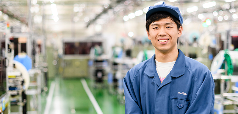 2018年入社 コネクタ 機械オペレーター担当社員(取材当時)の写真